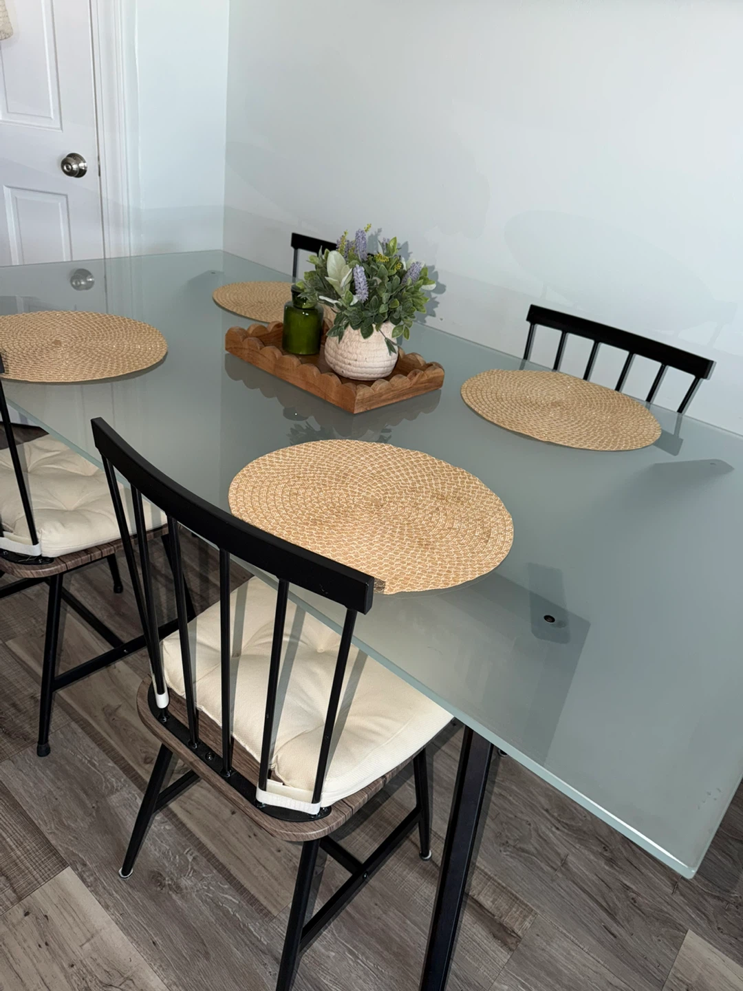Dining table - photo 2