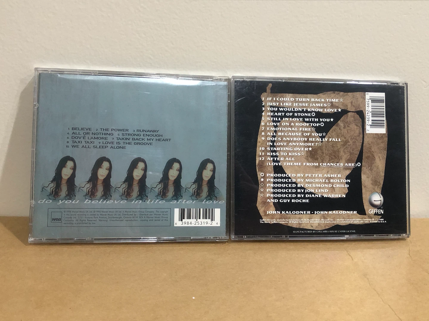 Cher CD Bundle: Believe, and Heart of Stone 🏈 - photo 2