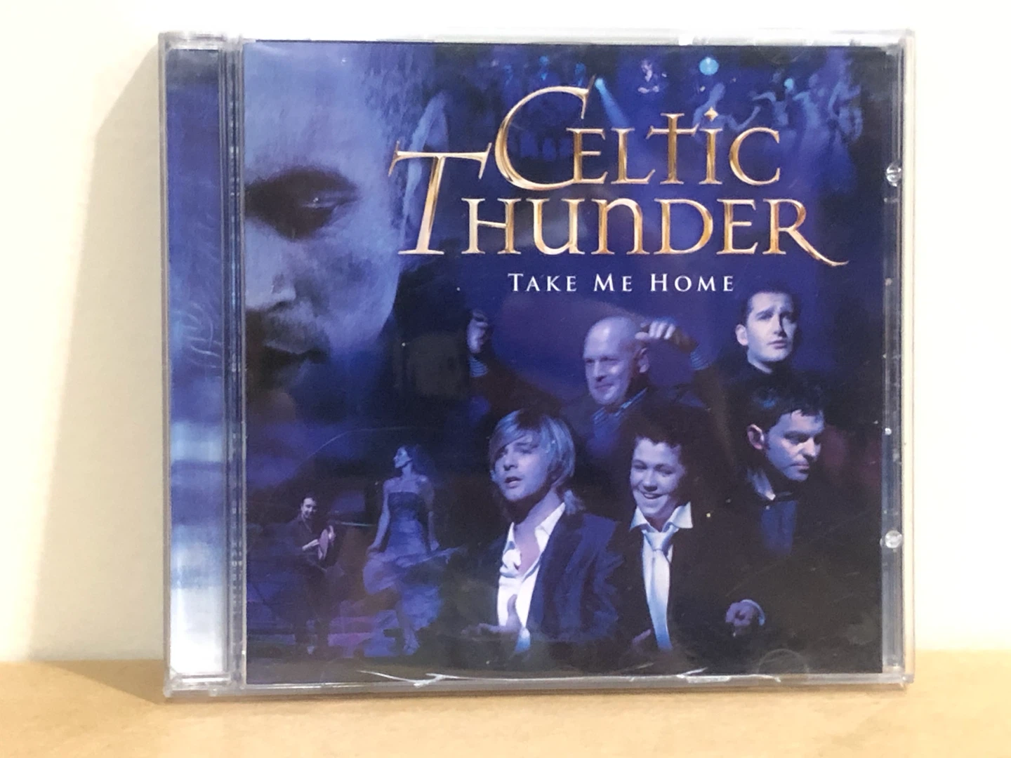 Celtic Thunder Take Me Home CD 🏈