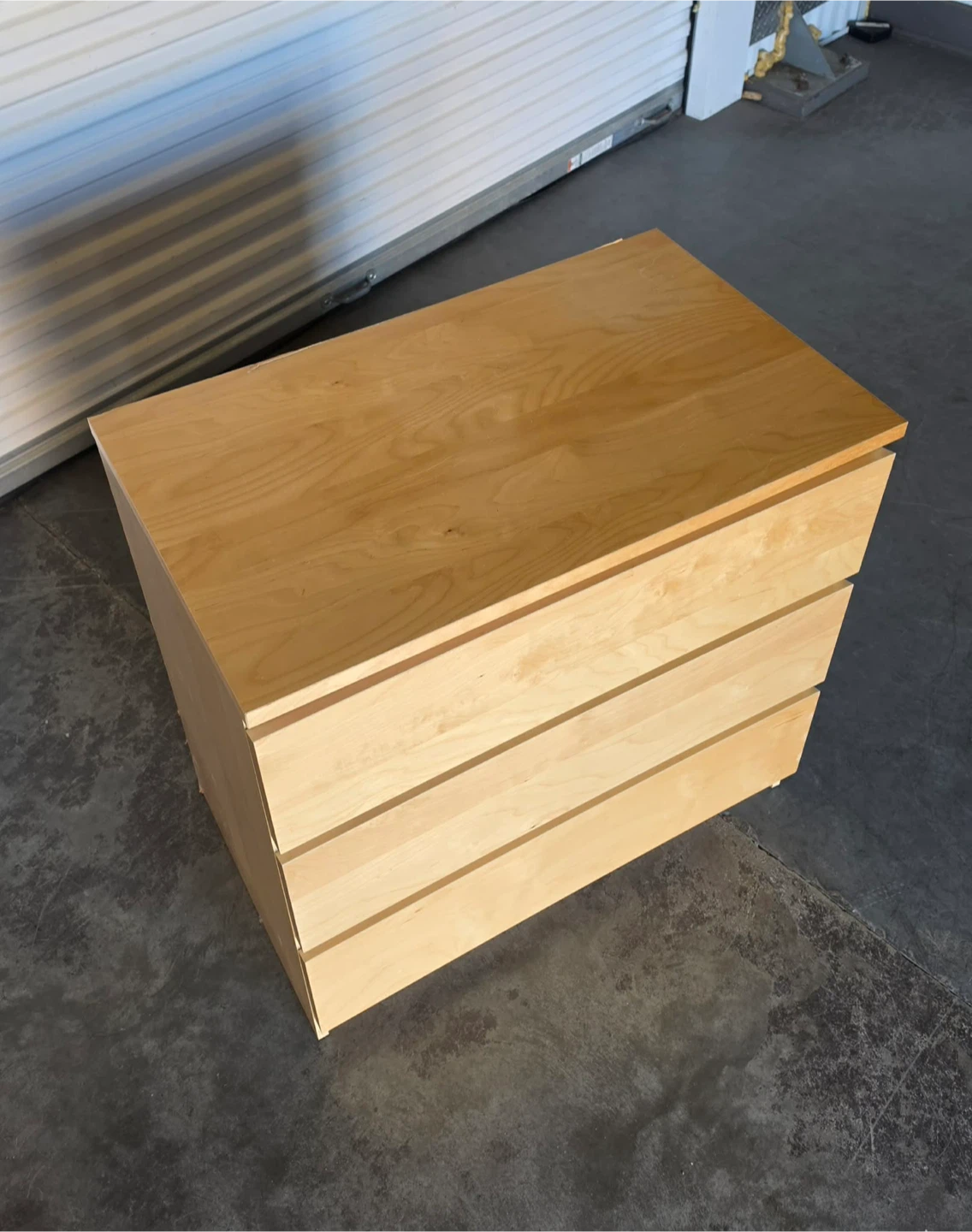 Light 3-Drawer Dresser - photo 2