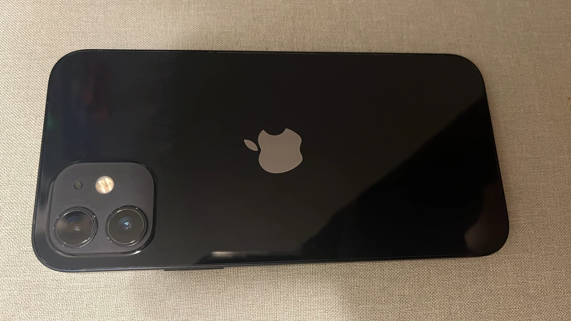 Apple iPhone 12 (128gb)