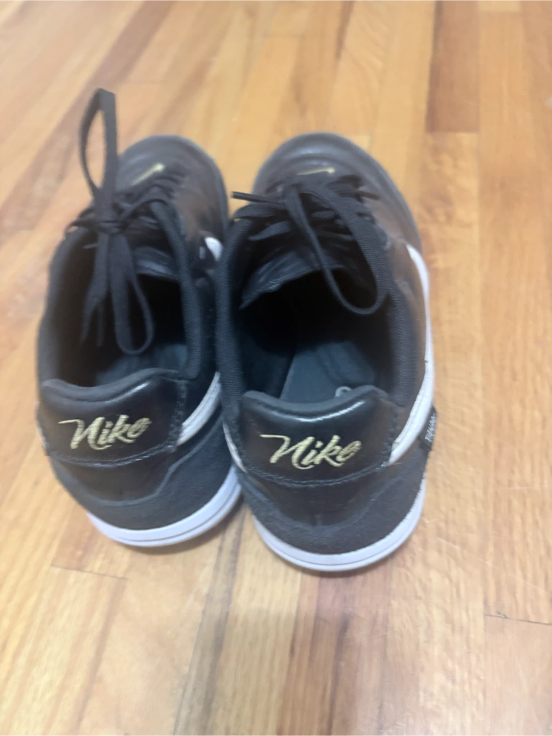 Nike Tiempo Indoor Soccer Shoes - photo 3