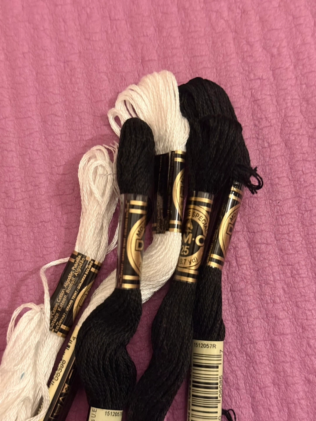 NEW✨🏈DMC Embroidery Floss Skeins Set-black&white