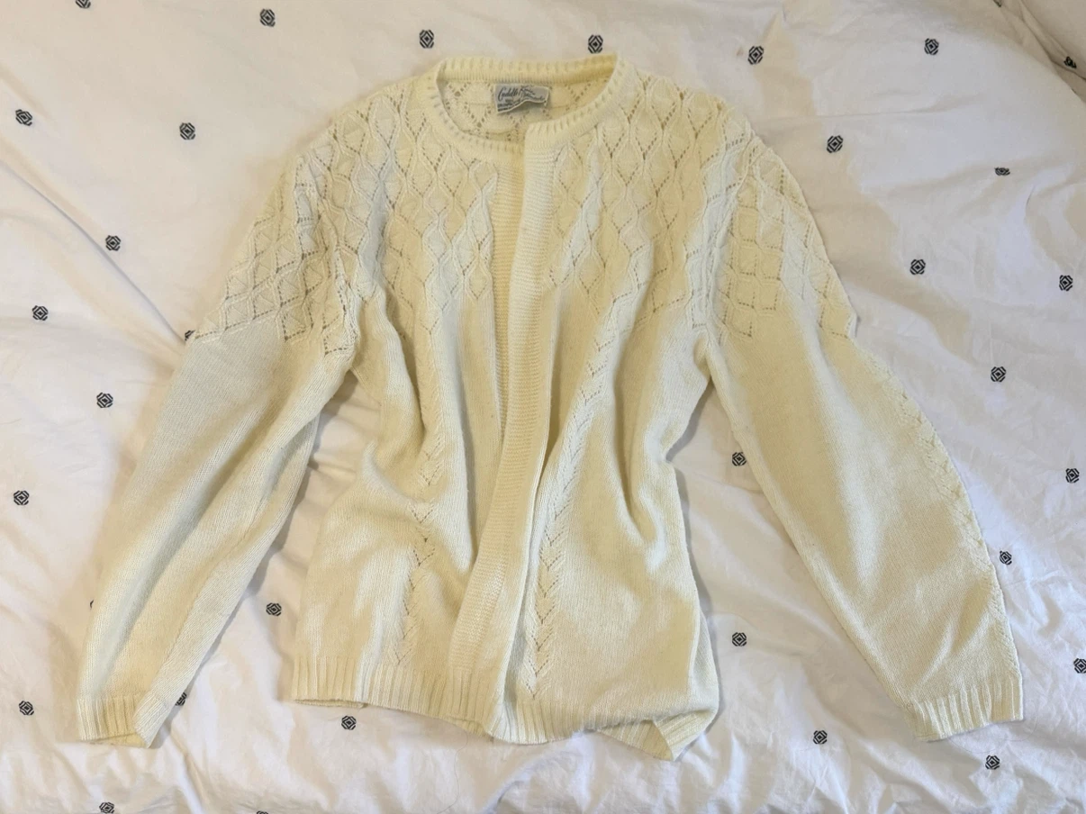 Cuddle Knit Cream Vintage Cardigan Medium - photo 2
