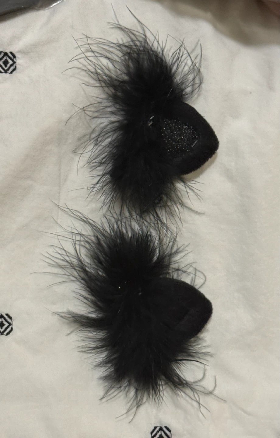 Black Feather Cat Ear Hair Clips - photo 3