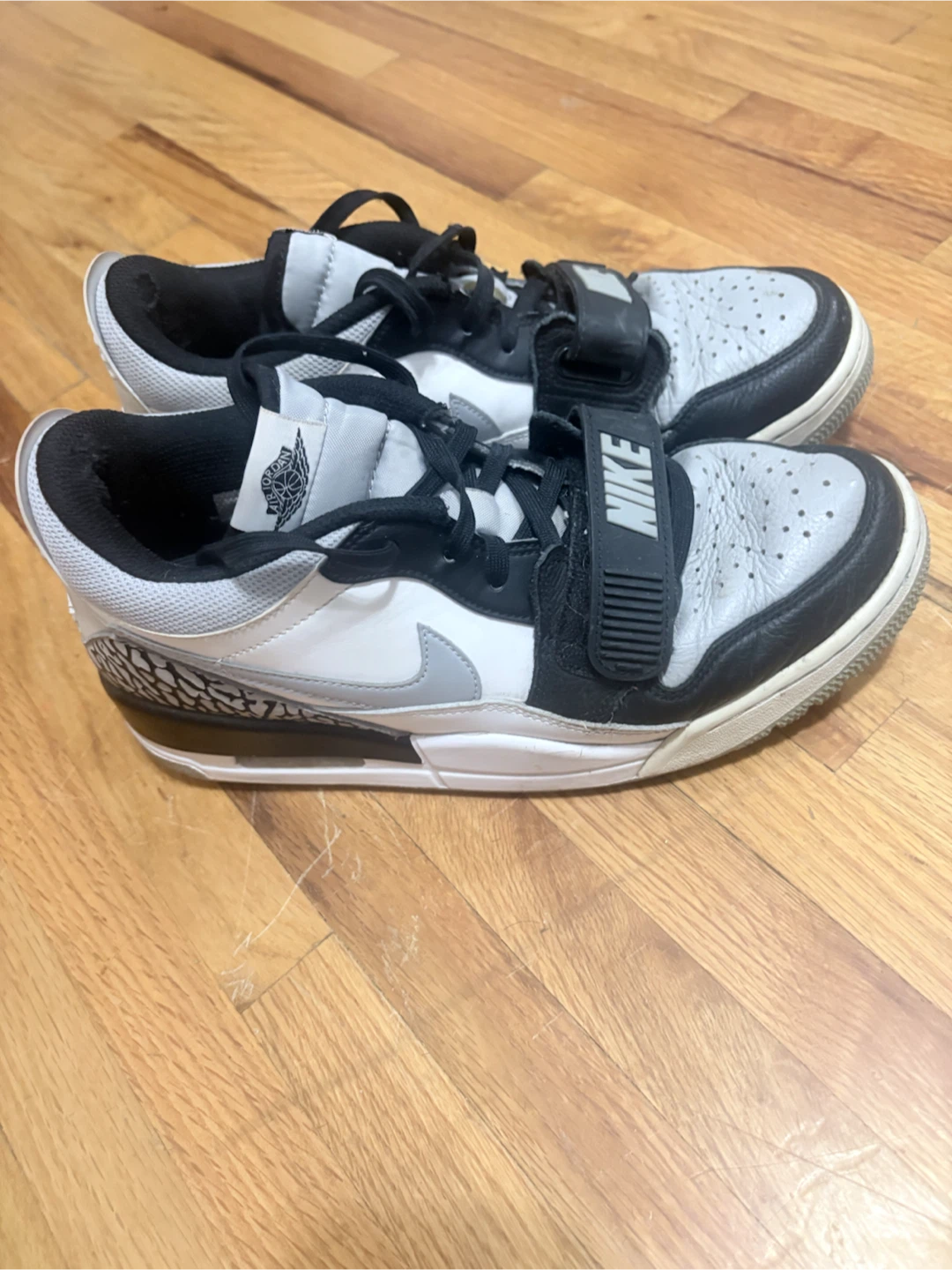 Nike Jordan Legacy 312 Low White/Black - photo 2