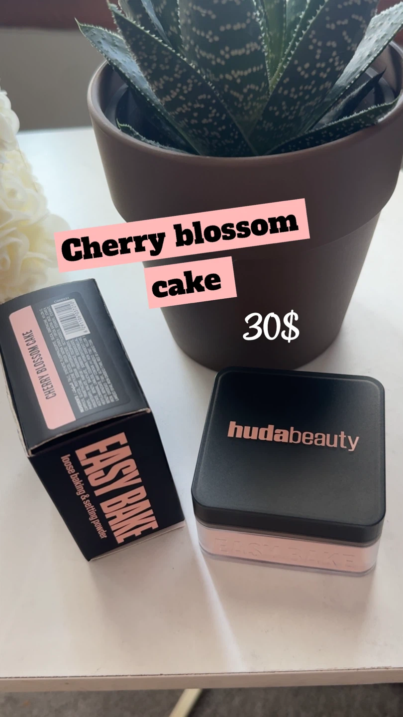Huda Beauty Easy Bake Loose Baking & Setting Powder