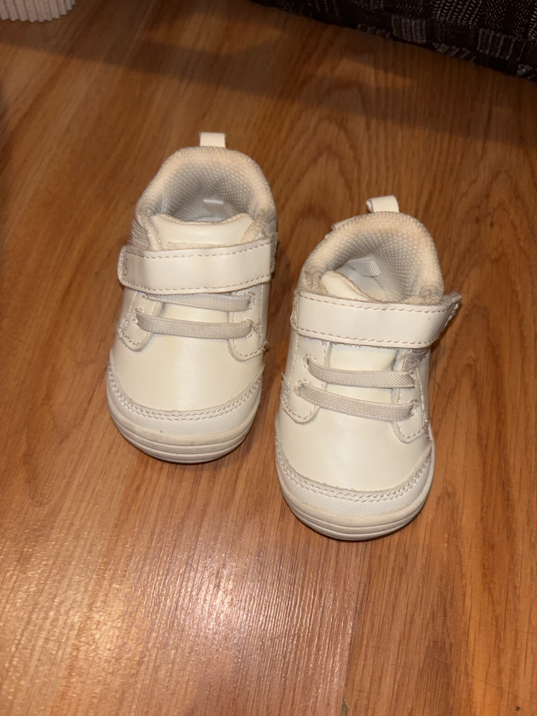 Stride Rite white baby 3M