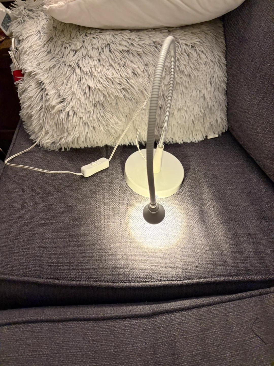 White flexible neck LED desk lamp