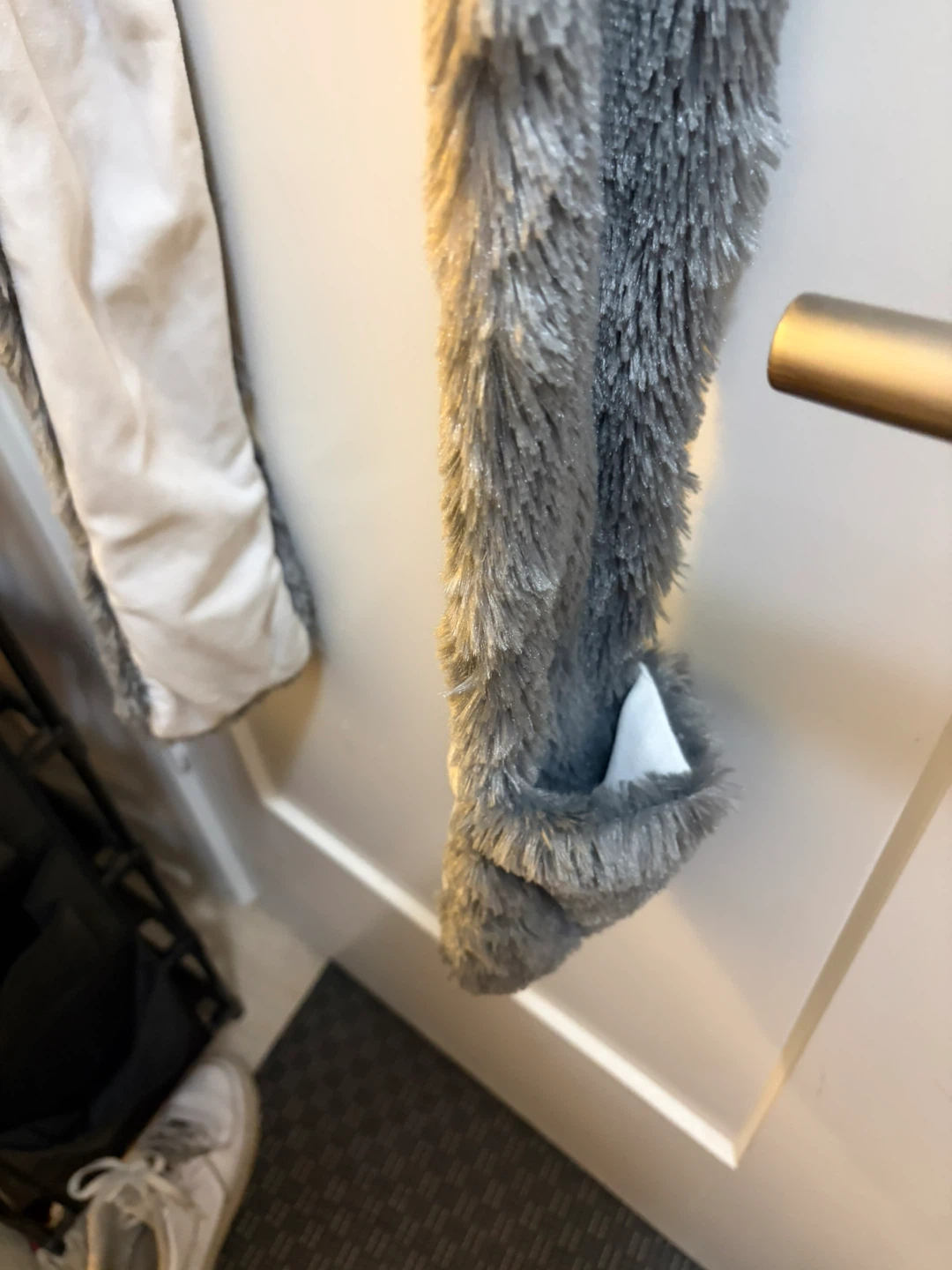 Plush Wolf Hat with Mittens - photo 3