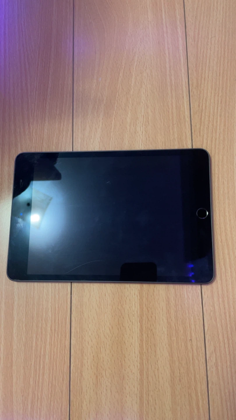Apple iPad 5 Space Grey