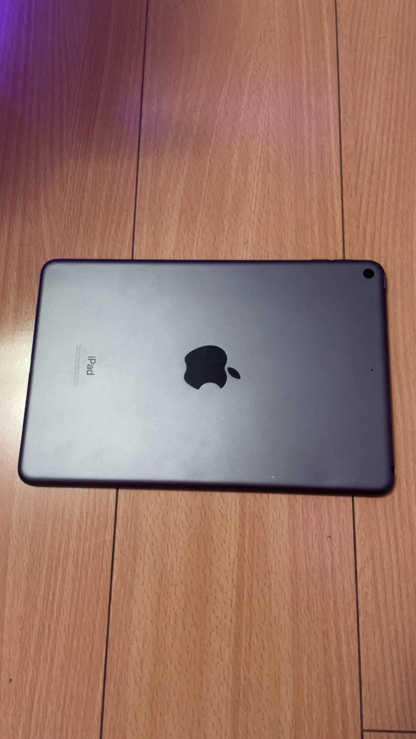 Apple iPad 5 Space Grey - photo 2