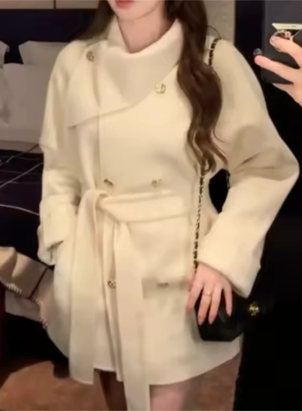 Cream coat 🤍💛 - photo 2
