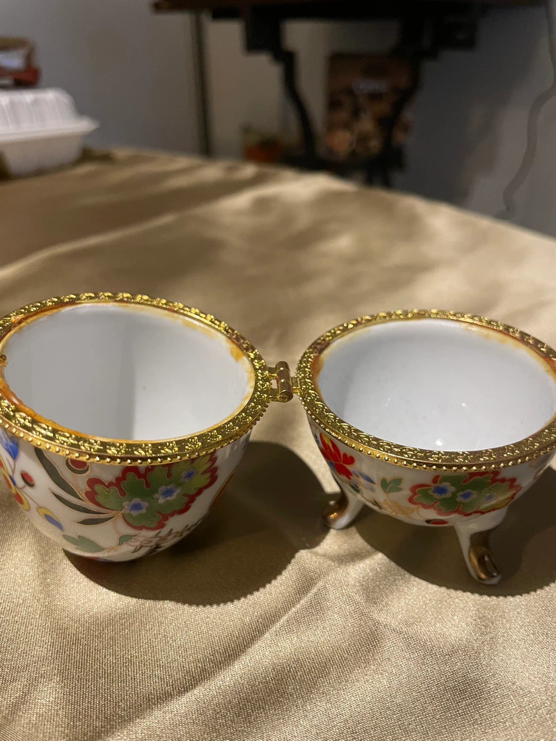 Floral porcelain egg trinket box - photo 4