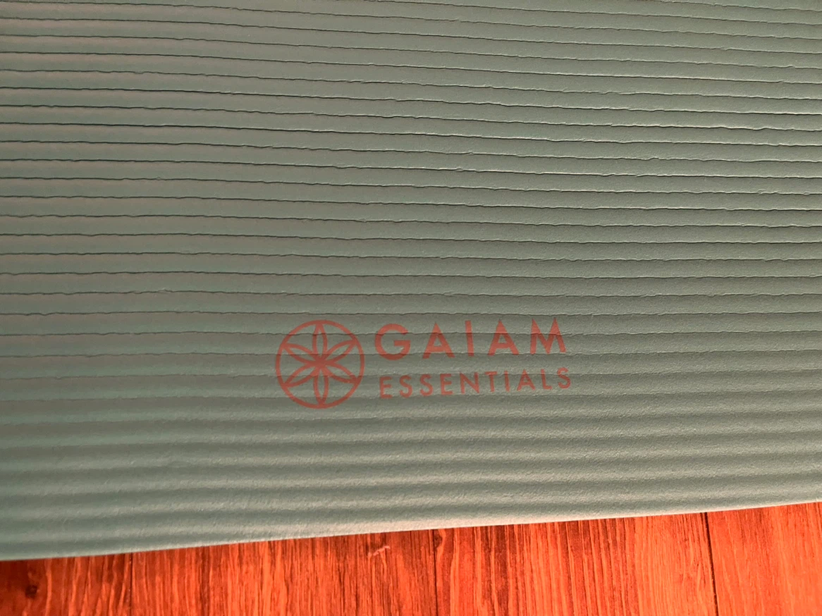 Gaiam Essentials Yoga Mat - photo 2