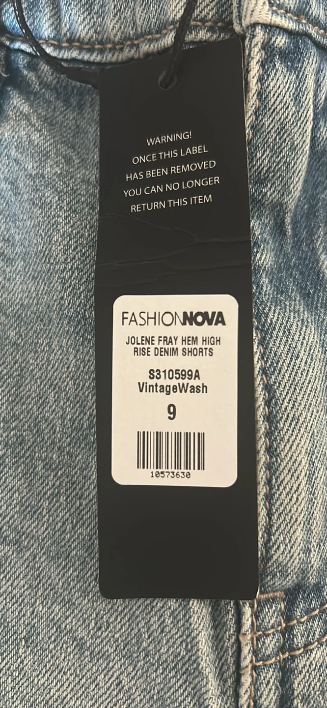 Fashion Nova Jolene Fray Hem Denim Shorts - photo 2