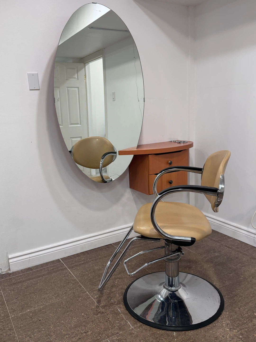 Salon furniture set