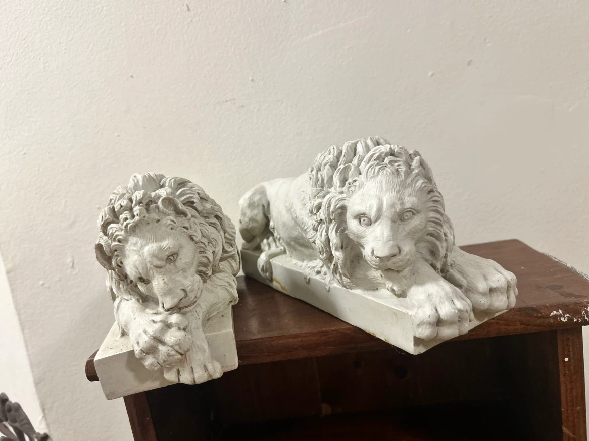Vintage Lion Bookends - photo 2