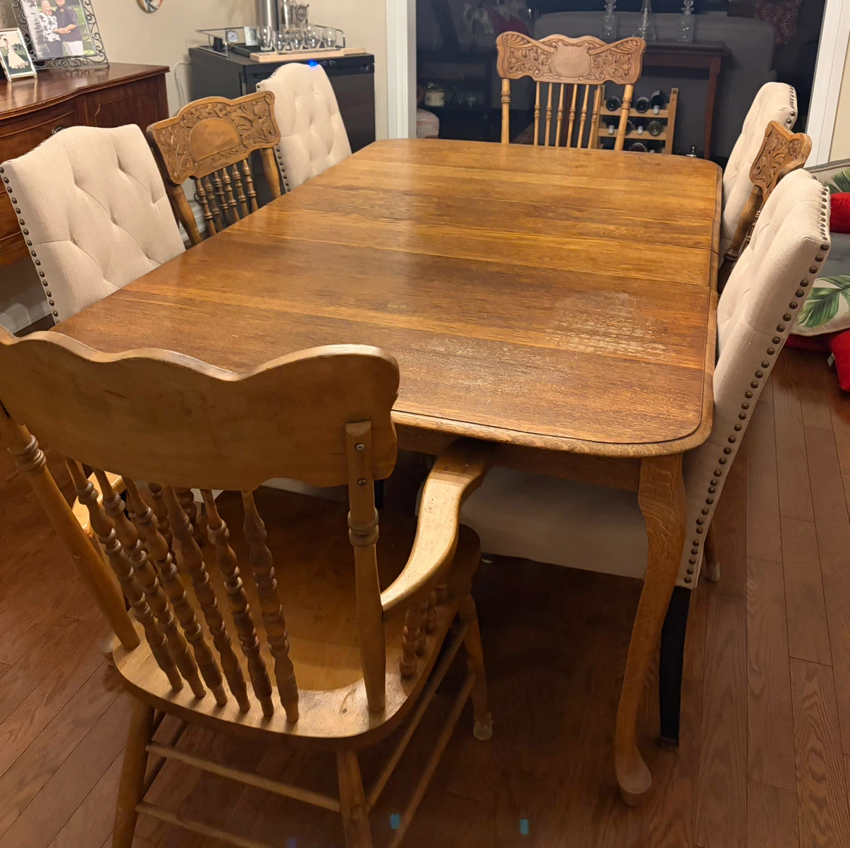 Dinning table and chairs