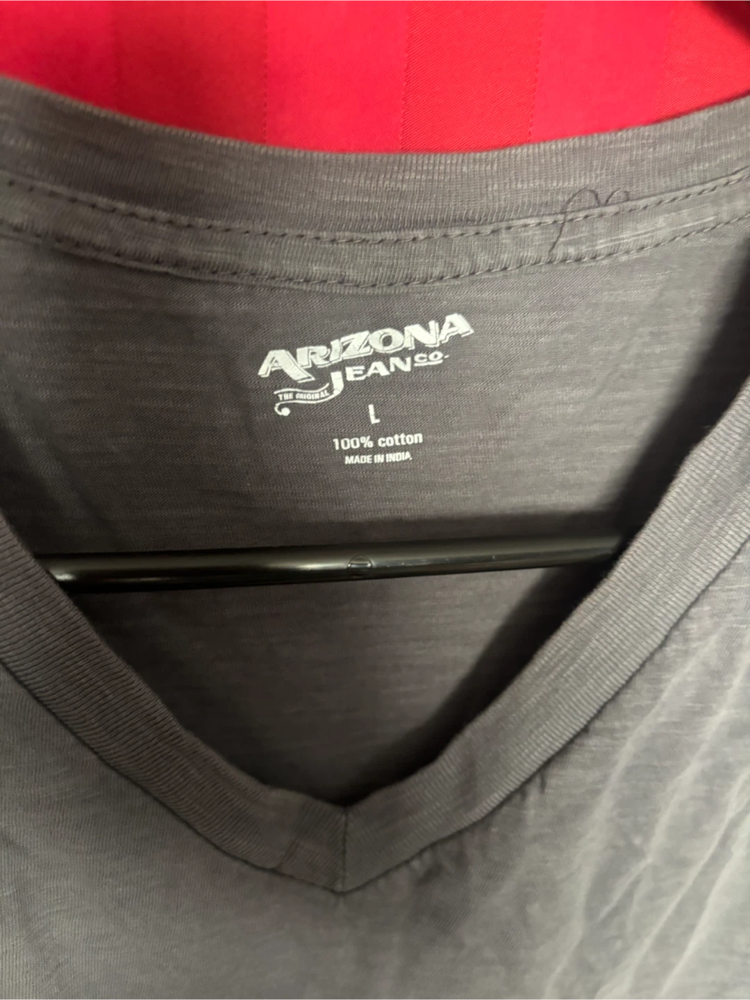 Arizona Jean Co. Grey V-Neck T-Shirt - photo 2