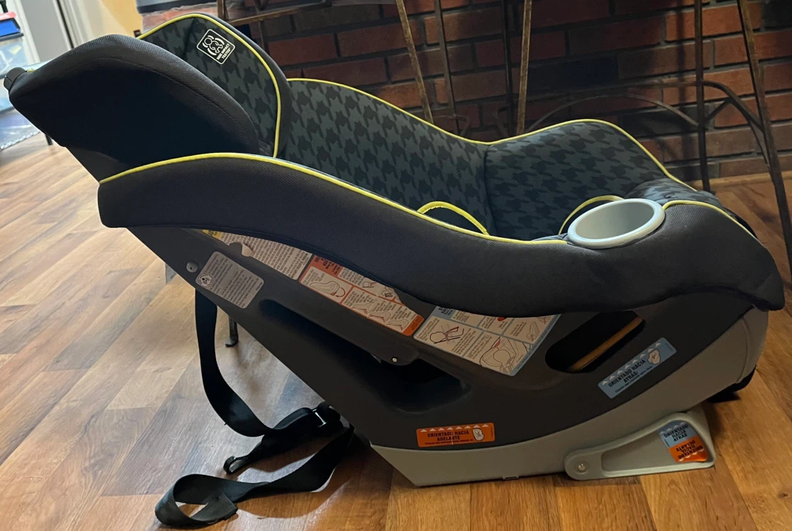 Graco Toddler Car seat - photo 2