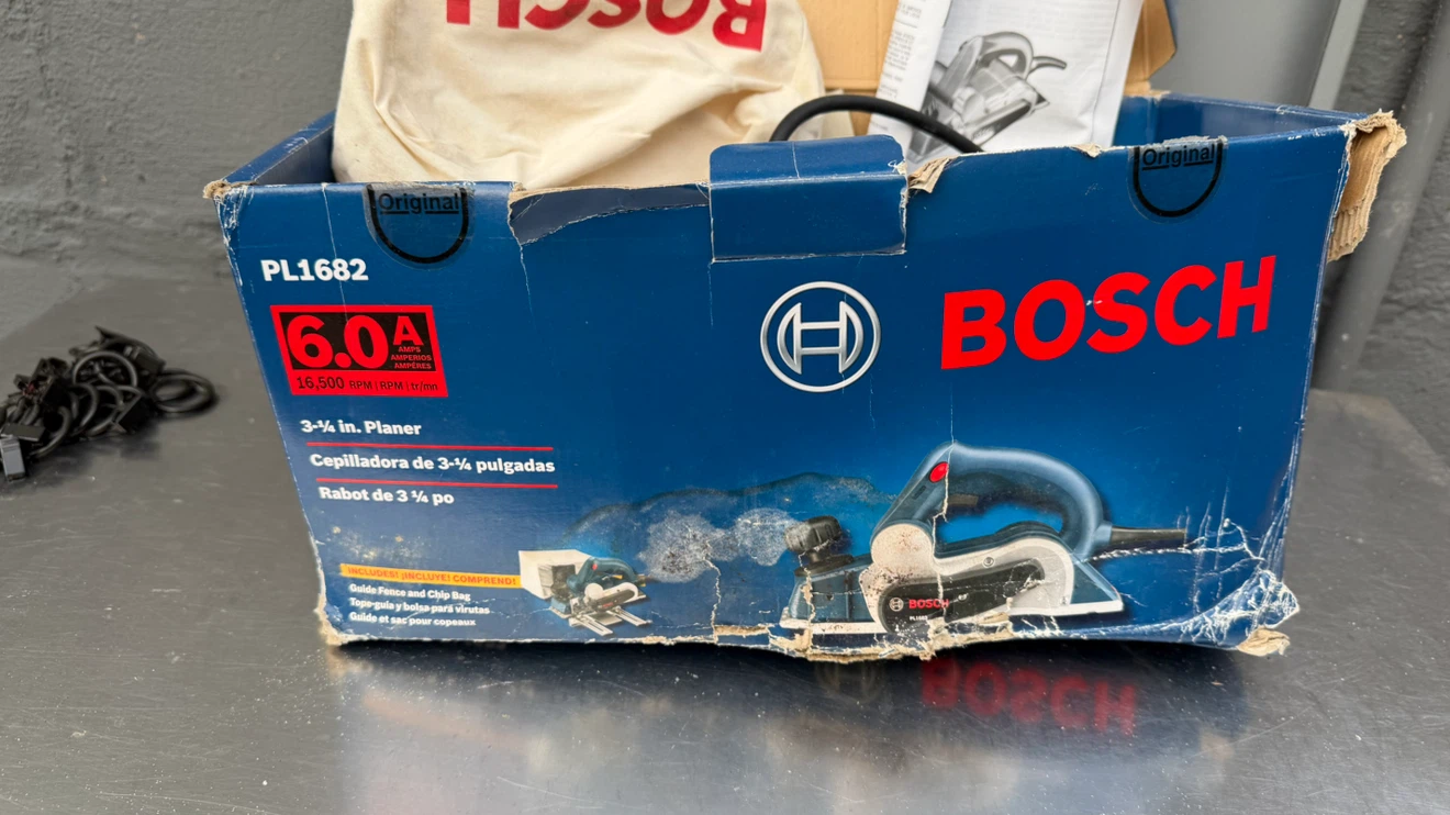 Bosch PL1682 3-1/4 in. Planer