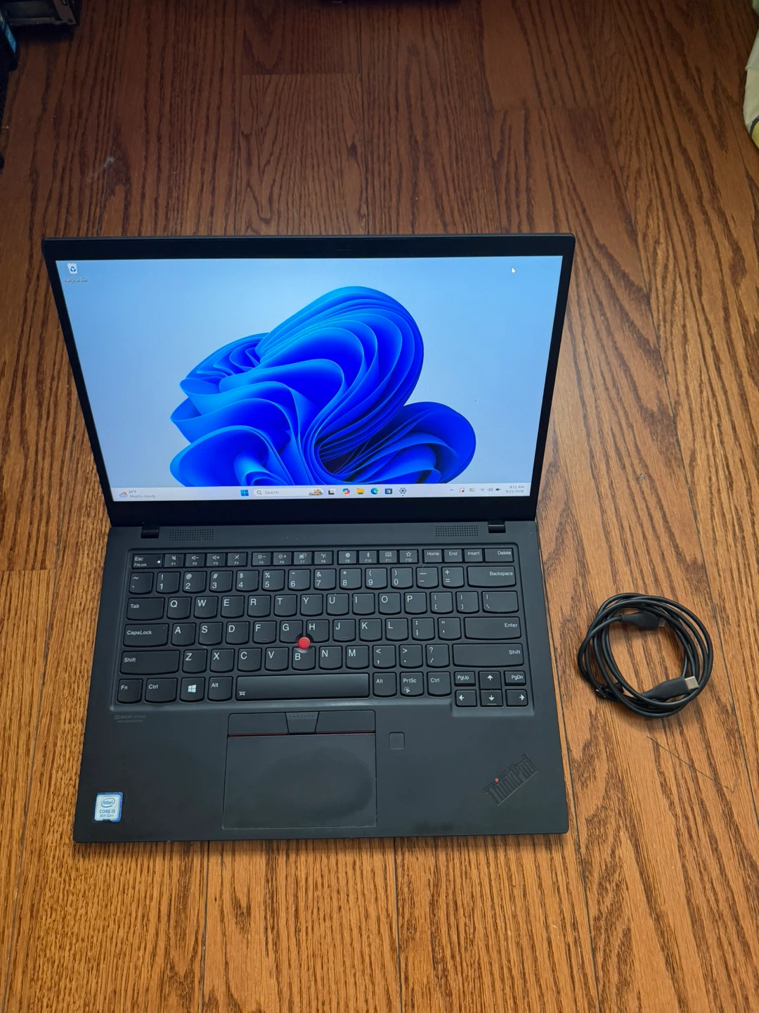 Lenovo X1 7th Gen 16GB RAM /256GB SSD Fully Functional