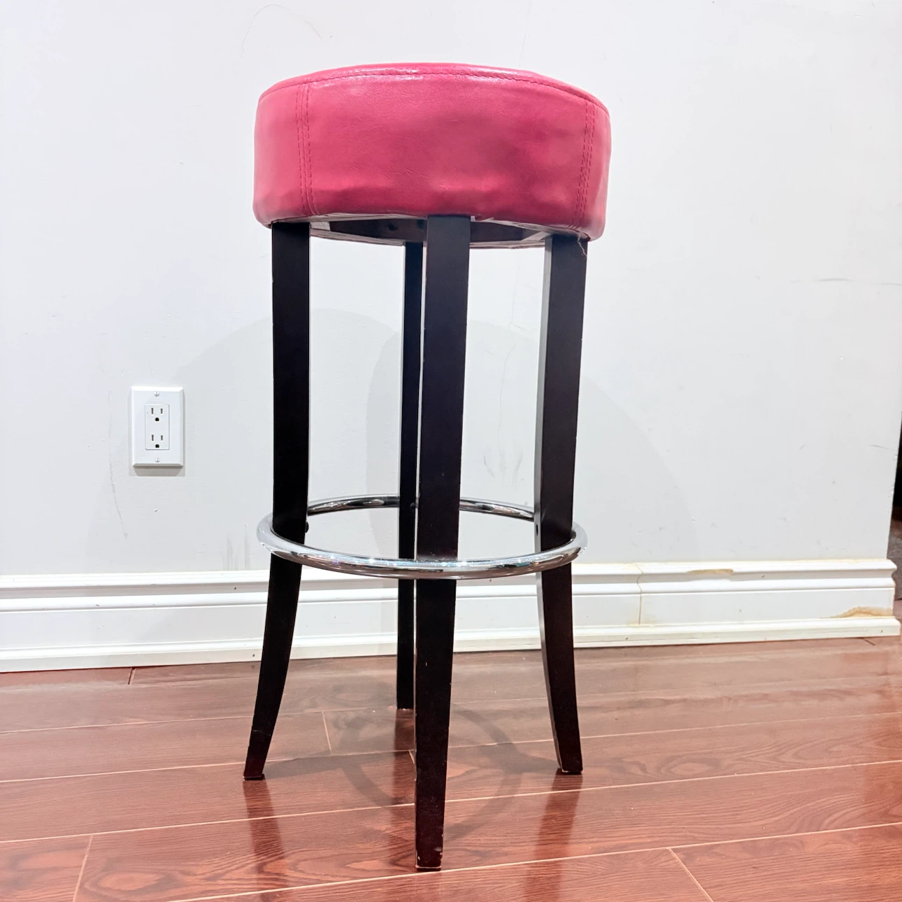 Pink faux leather Bar stool
