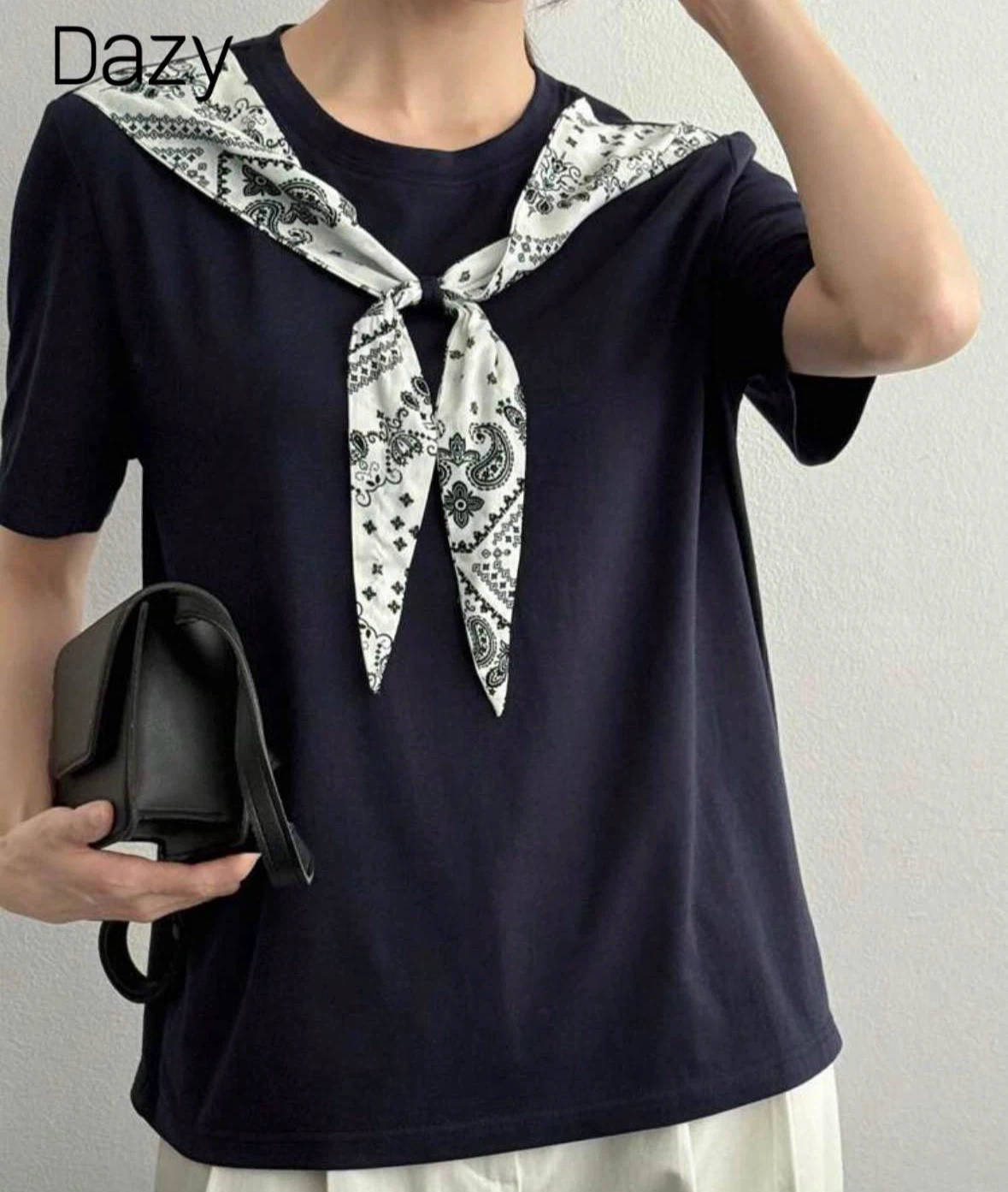 🏈 Brand New Casual T-Shirt Size S