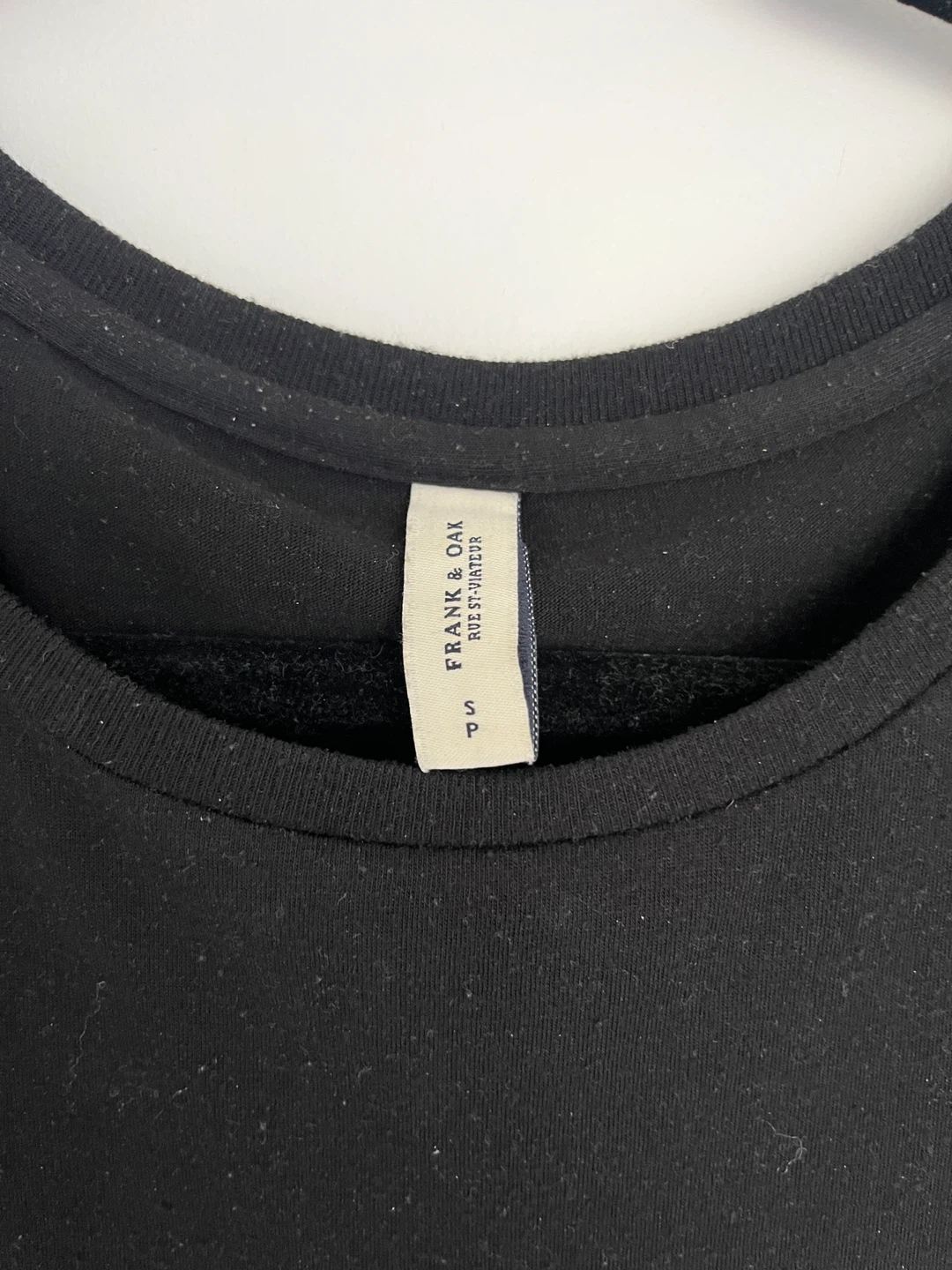 Frank & Oak black t-shirt, S 🏈 - photo 3