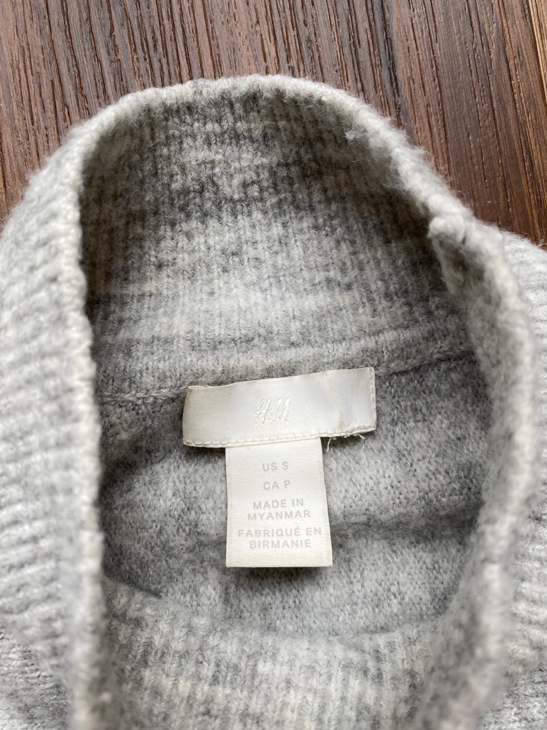 H&M Grey Mock Neck Sweater. S 🏈 - photo 2
