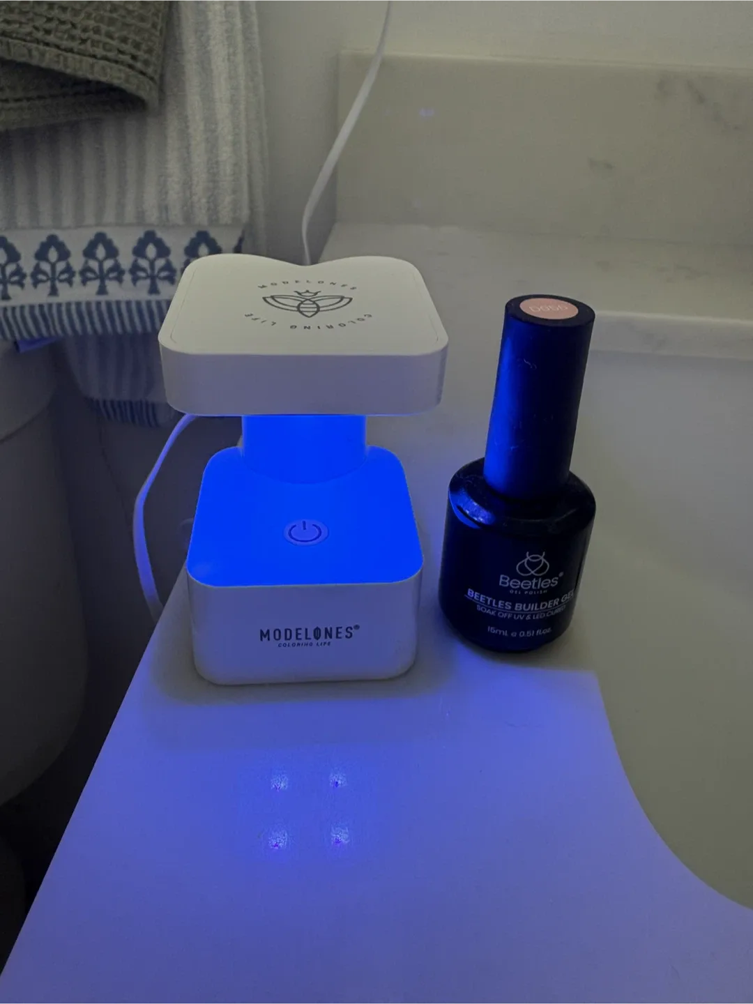 Modelones LED UV Lamp and Beetles Builder Gel
