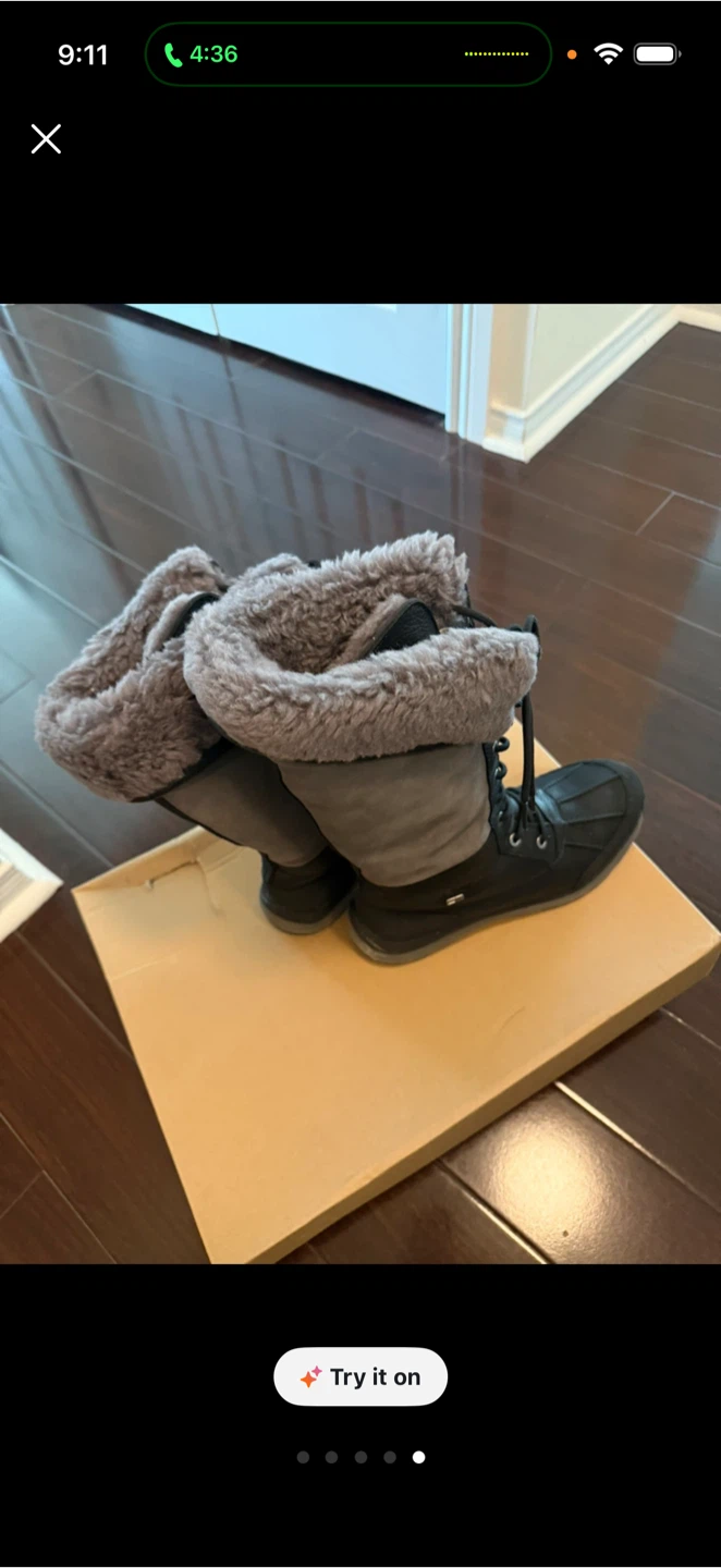 UGG Winter Boots size 9.5 - photo 4