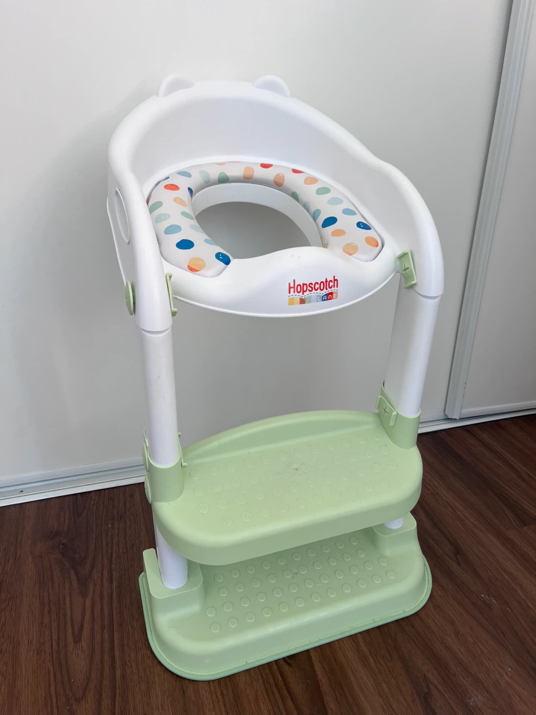 Hopscotch Lane Potty Training Toilet Seat with Step Stool 🏈