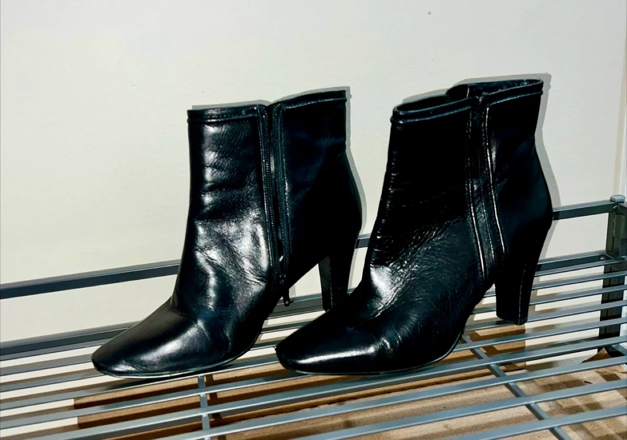Ankle booties size 7 - photo 5