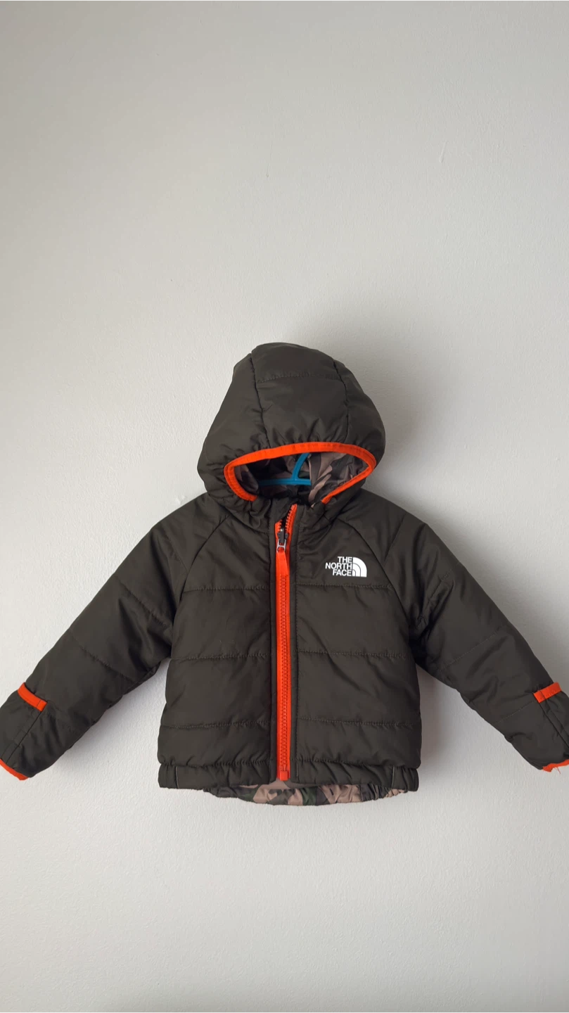 The North Face Reversible Infant Jacket 🏈