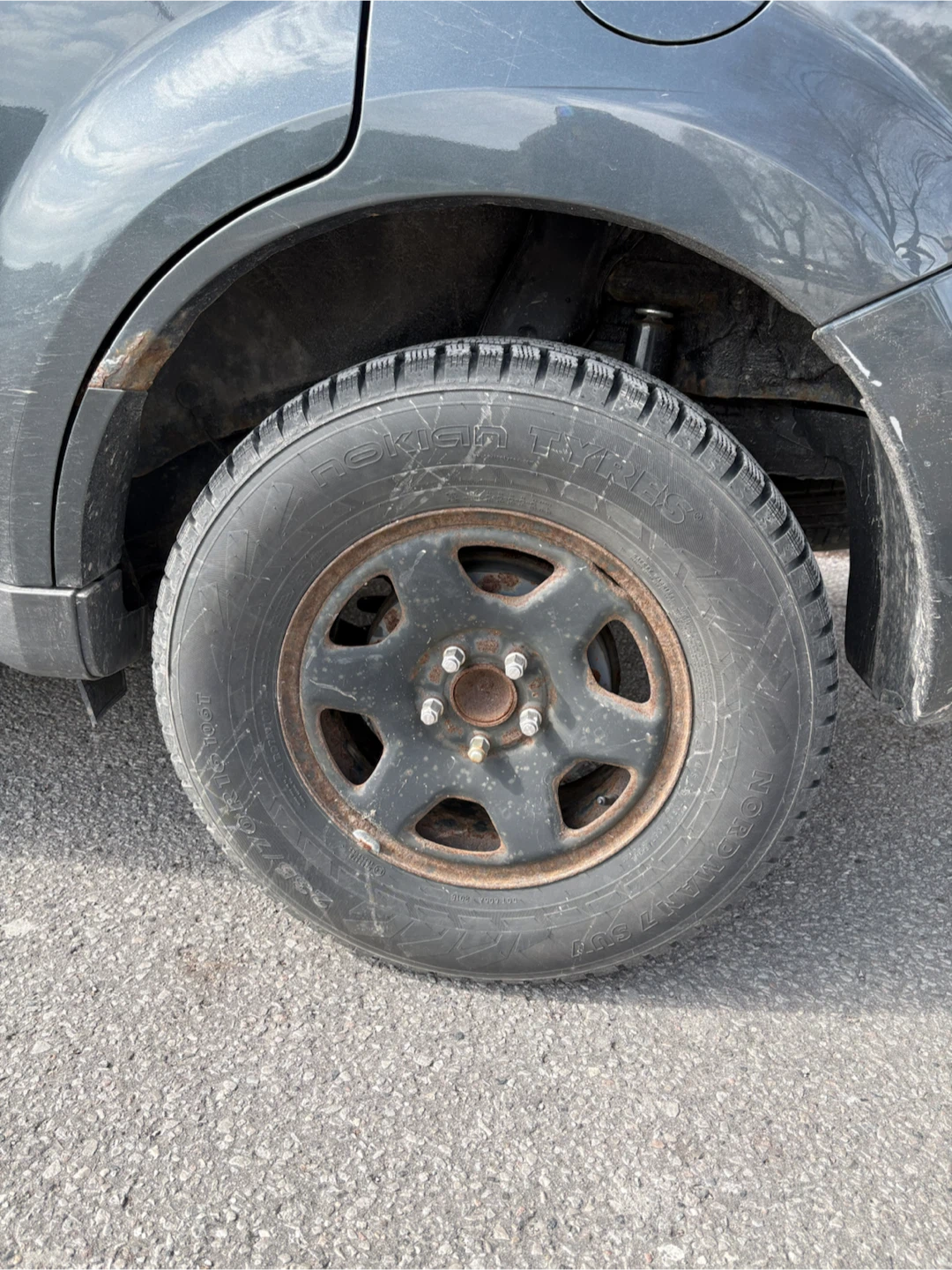 🏈 Winter tires on rims SUV Tires 235/70R16 - photo 3