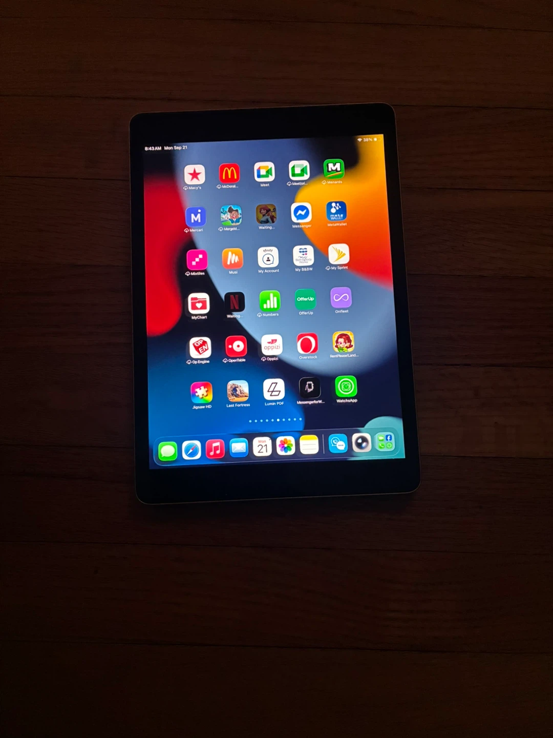 Apple iPad - photo 3
