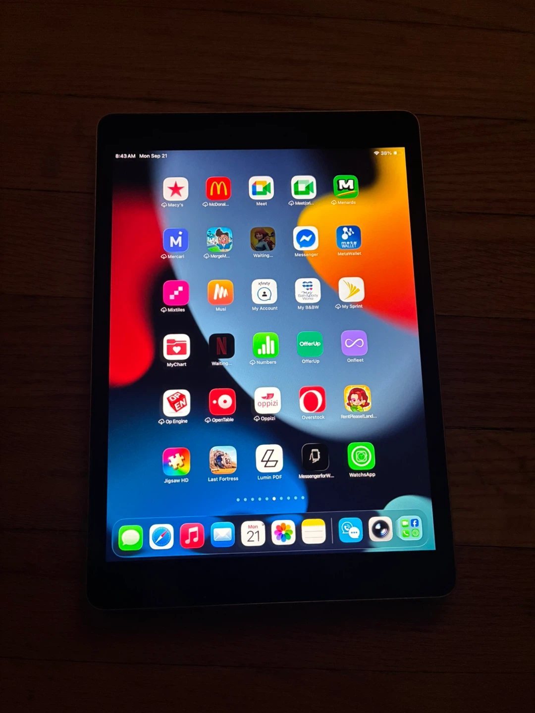 Apple iPad - photo 5