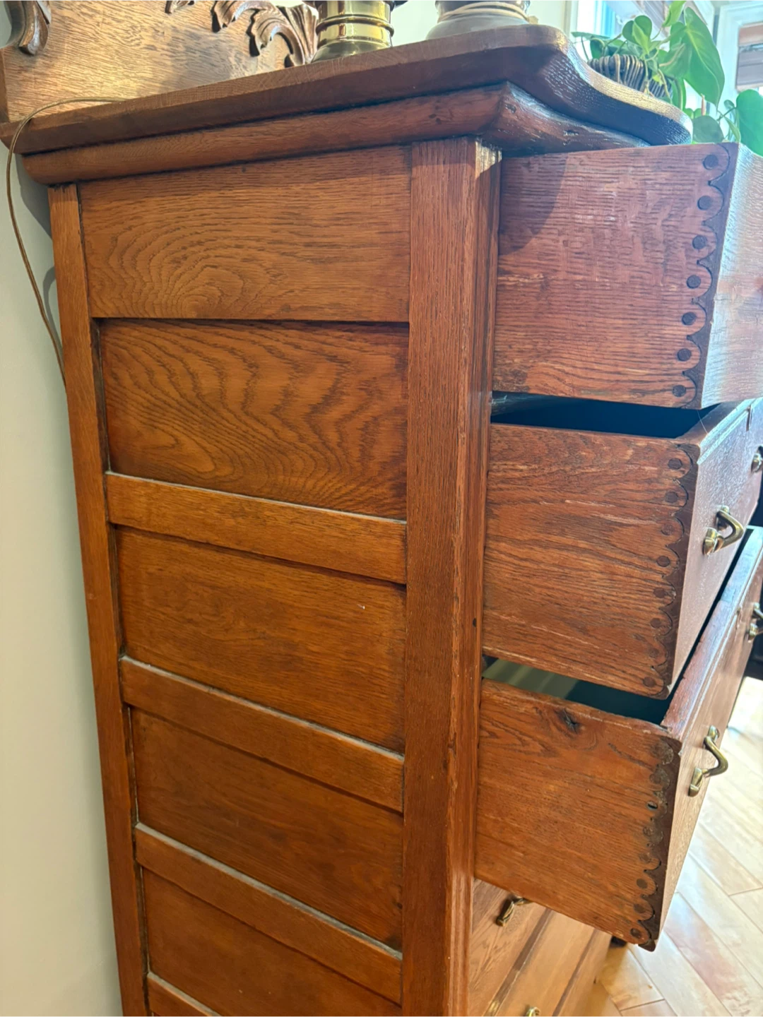 Antique Victorian Oak Dresser Circa 1885-1900 - photo 2
