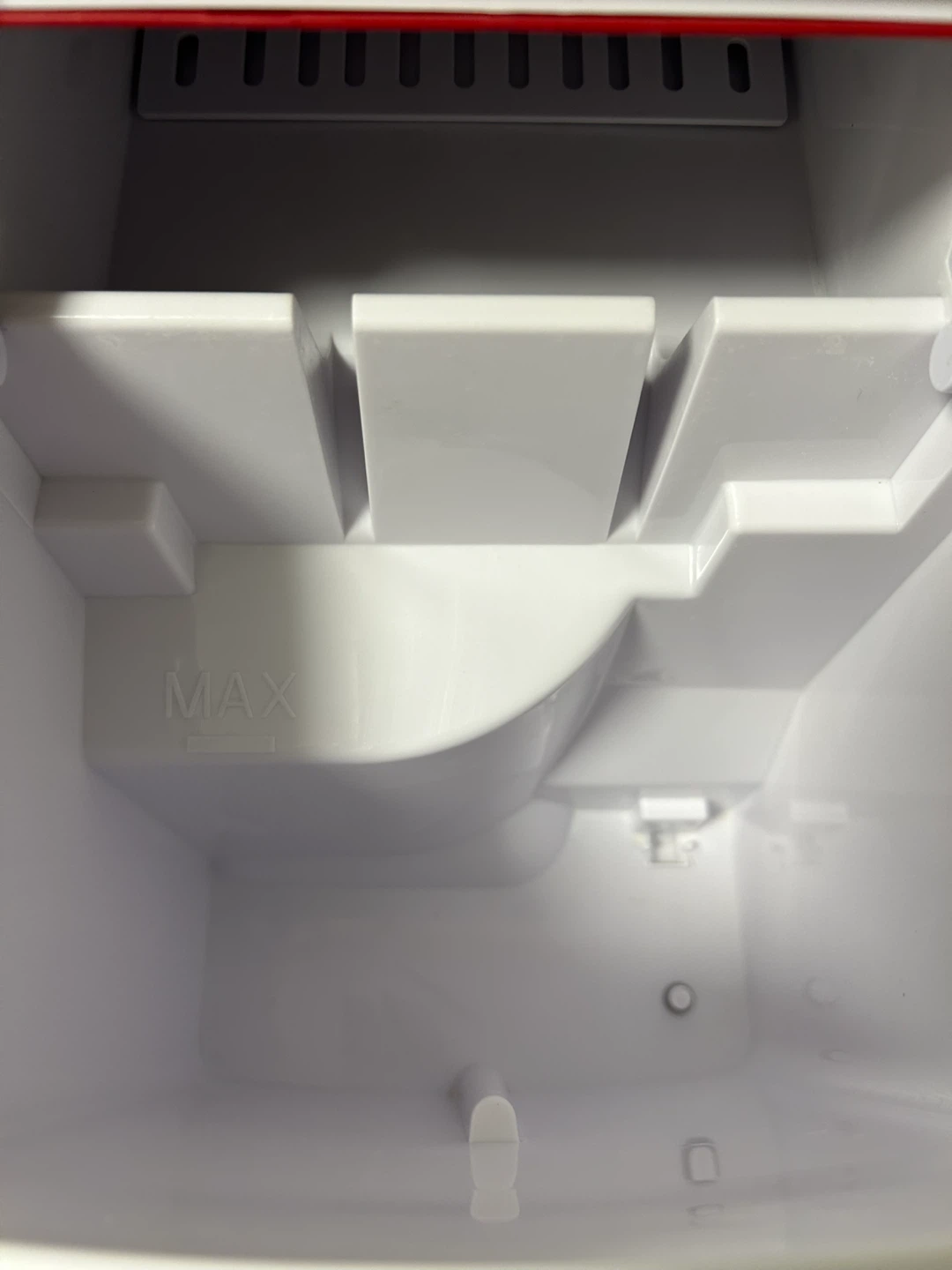 Frigidaire Countertop Ice Maker - photo 4