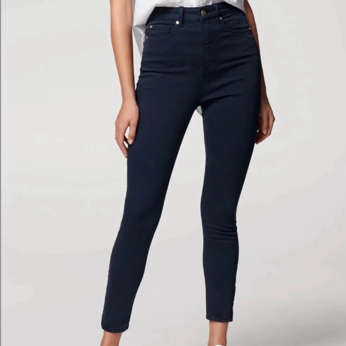 NWT Ever New Olivia High Rise Sculpting Crop Jean - Dark Navy