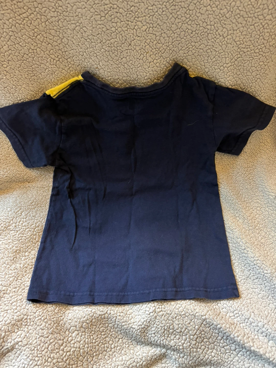 Despicable Me Minions T-Shirt Size 5 - photo 3