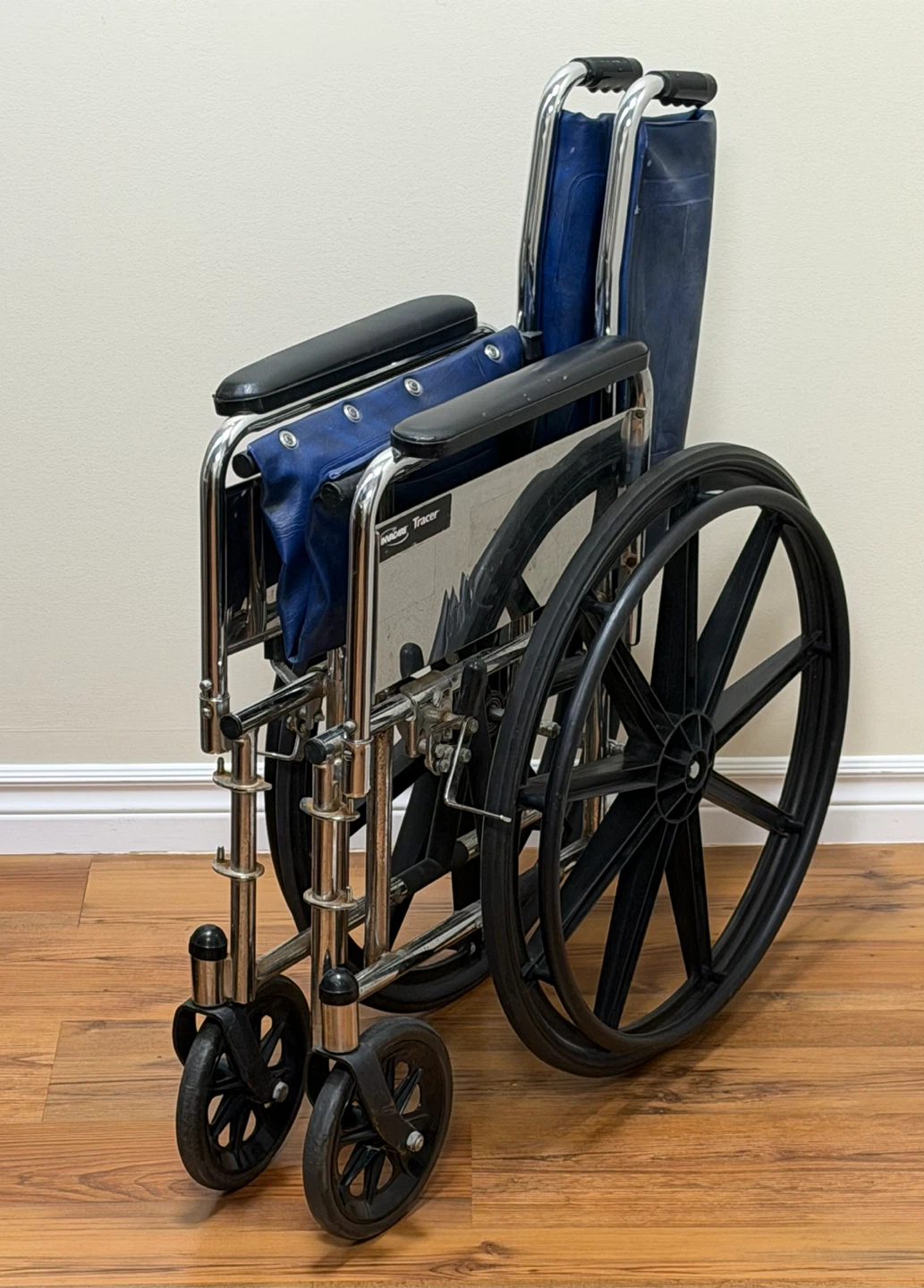Invacare Tracer Wheelchair - photo 3