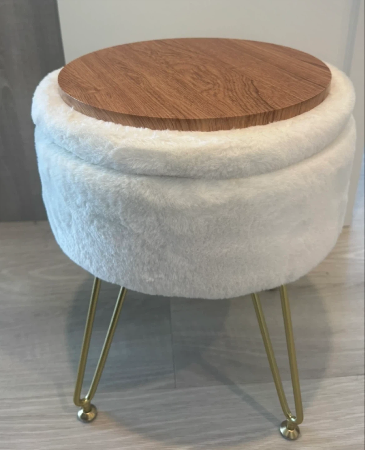 New Multifunctional Faux Fur Storage Ottoman / Small Side Table - photo 4