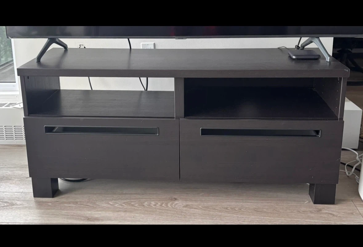Brown/Black TV Stand