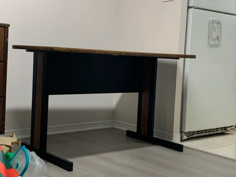 Wood Grain Desk with Black Metal Legs - photo 2