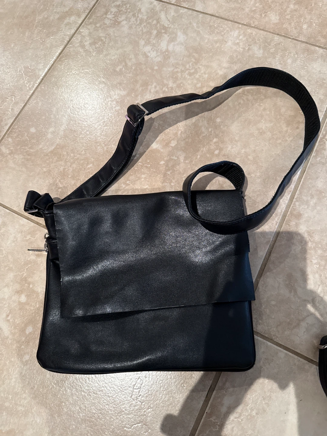 Black crossbody messenger bag
