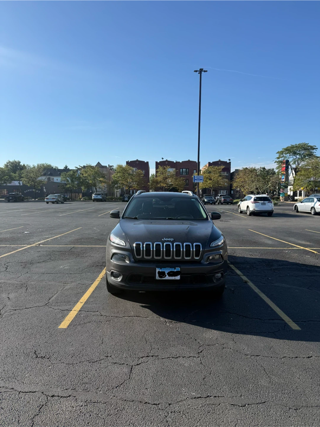 Jeep Cherokee SUV - photo 2
