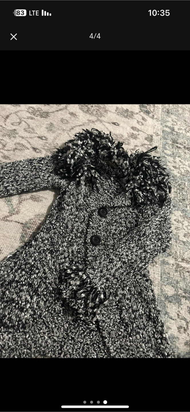 John Fashion Black & White Knit